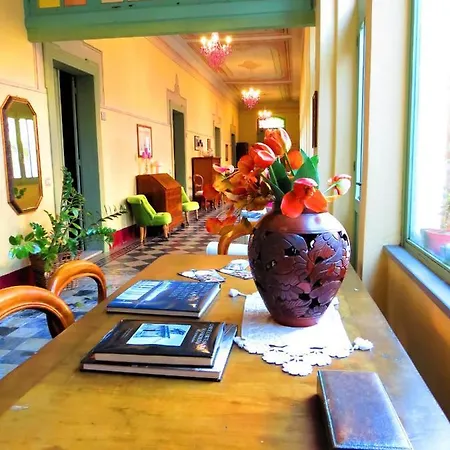 Antica Hibiscus Oda ve Kahvaltı Quartu SantʼElena