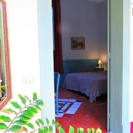 Oda ve Kahvaltı Antica Hibiscus